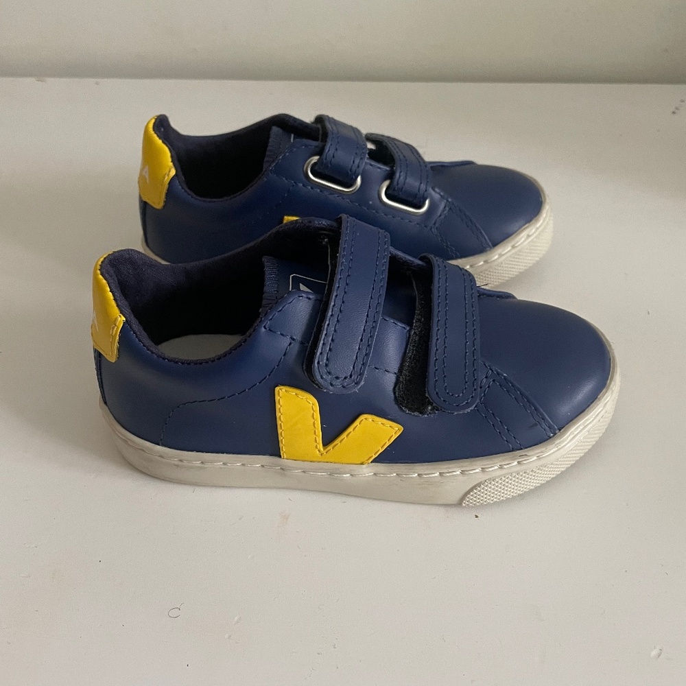 Toddler Veja Esplar